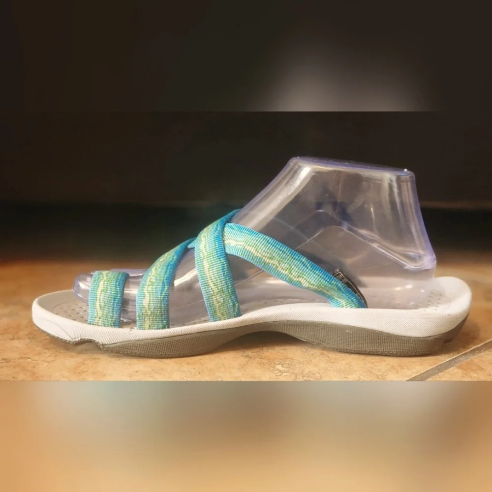 Teva Hurricane Women's Sandals - Picture 4 of 7